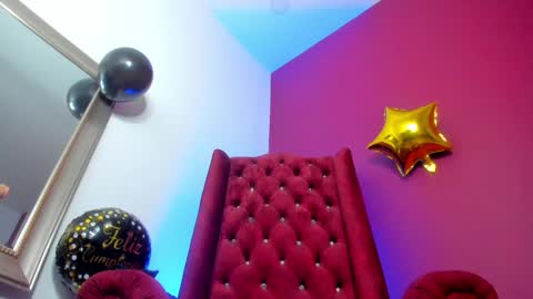 Sarah online show from December 2024 11:30:01 PM