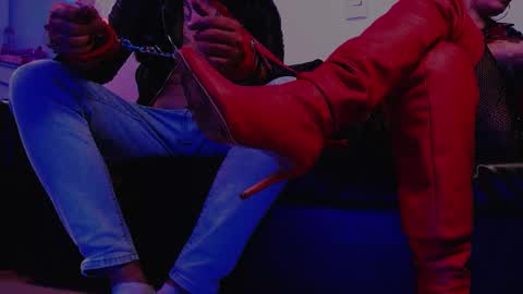 Sarah online show from March 2025 01:11:01 AM