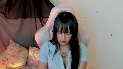 Sarah Ramirez online show from January 2025 07:05:01 AM