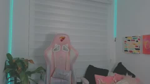 Sarah Ramirez online show from September 2025 03:08:02 AM