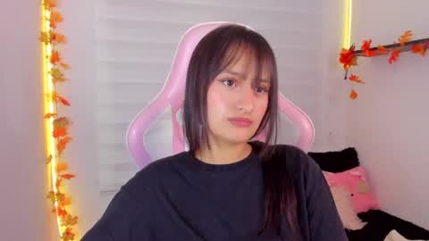 Sarah Ramirez online show from November 2025 02:54:02 AM