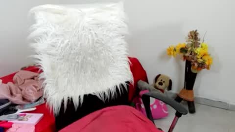 Sarah online show from April 2026 09:53:02 PM