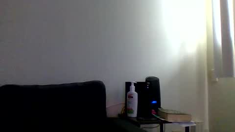Snapshot of sarahbear642 chatting on May 2026 10:51:01 PM sarahbear642 online show from May 2026 10:51:01 PM