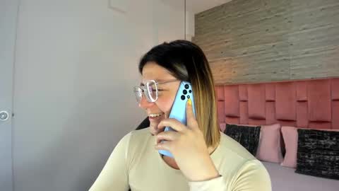 Sarah Deyvis online show from September 2025 12:57:02 AM