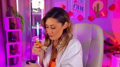 Divine Sarah NONUDE model online show from March 2026 11:39:02 AM