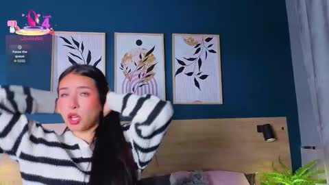 Sarah online show from November 2025 07:41:02 PM