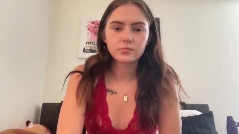 SarahxOliver online show from January 2025 03:11:01 PM