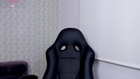 Snapshot of sarajonesxxx chatting on December 2025 02:00:02 PM Sara jones online show from December 2025 02:00:02 PM