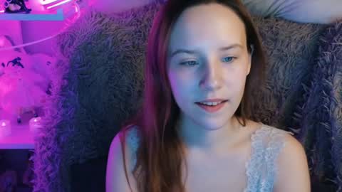 Sara online show from December 2024 01:43:01 AM