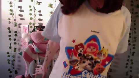 Snapshot of sarakinski chatting on January 2025 07:42:01 AM Sara online show from January 2025 07:42:01 AM