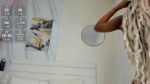 Sara Lewis online show from March 2026 10:01:01 AM