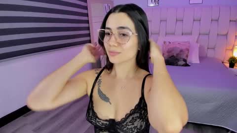 Sara online show from December 2024 11:17:02 PM