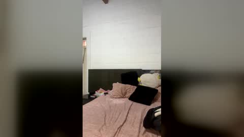 sarasaenz999 online show from April 2026 01:23:02 PM