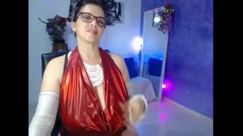 Snapshot of sarasmith2 chatting on January 2025 07:49:01 PM sara online show from January 2025 07:49:01 PM