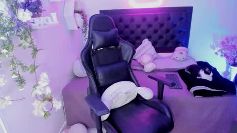 Sara online show from October 2025 12:54:01 AM