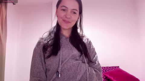 Sara   online show from February 2026 09:24:01 PM