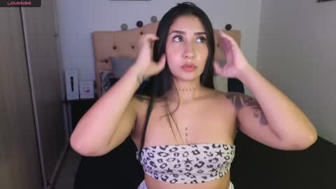 Snapshot of saratukkerr chatting on January 2025 02:20:02 AM saratukkerr online show from January 2025 02:20:02 AM