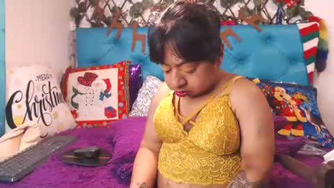 Snapshot of sarawiills chatting on December 2025 02:35:01 PM Sara Wills online show from December 2025 02:35:01 PM