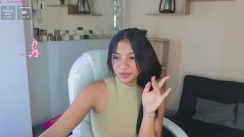  Saray  Say hi in the chat online show from November 2025 12:18:02 PM