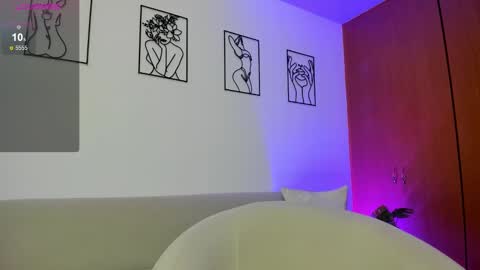 saraysweet_ online show from December 2024 09:51:01 PM