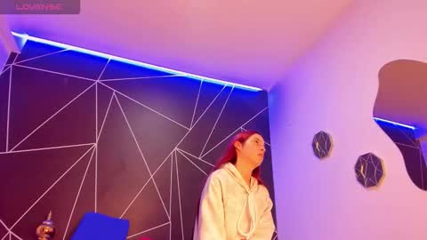 Baby Saren online show from January 2026 11:49:01 AM