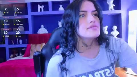 Snapshot of sari_belle chatting on September 2025 08:44:01 PM Sari online show from September 2025 08:44:01 PM