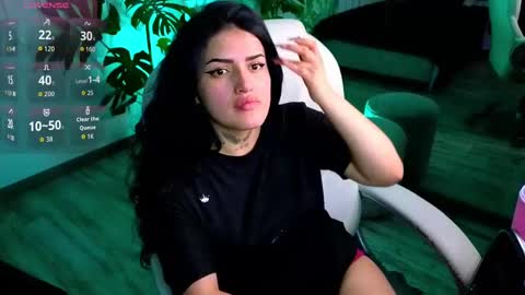 Snapshot of sari_belle chatting on September 2025 10:04:01 PM Sari online show from September 2025 10:04:01 PM