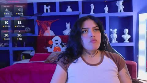 Snapshot of sari_belle chatting on November 2025 08:42:02 PM Sari online show from November 2025 08:42:02 PM