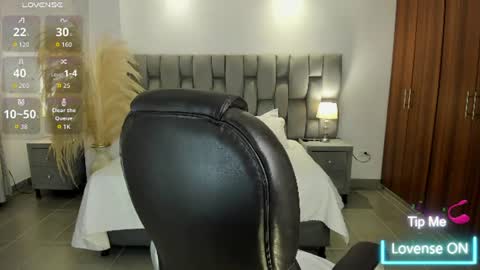  Saritaaa  online show from June 2026 02:03:02 AM