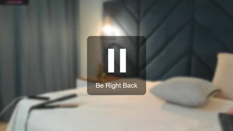 Sara  online show from October 2025 04:03:02 AM