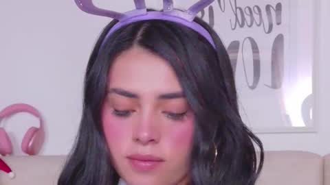 Snapshot of saritabratz chatting on November 2025 12:13:02 AM Sara online show from November 2025 12:13:02 AM