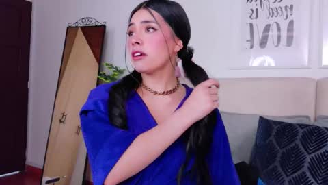 Snapshot of saritabratz chatting on December 2025 09:54:01 PM Sara online show from December 2025 09:54:01 PM