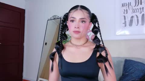 Snapshot of saritabratz chatting on January 2026 08:54:01 PM Sara online show from January 2026 08:54:01 PM