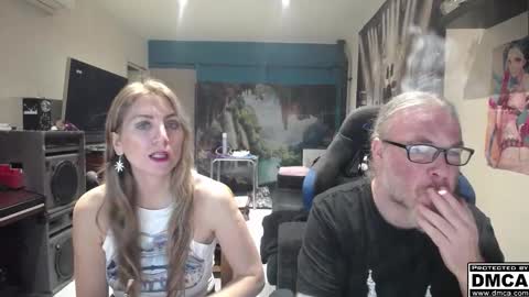 Giselle and Jay online show from November 2025 06:01:01 AM