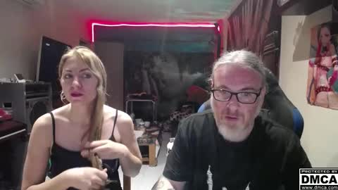 Giselle and Jay online show from November 2025 06:30:02 AM