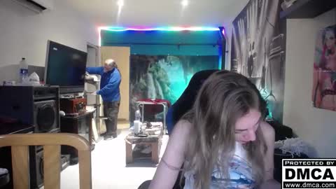 Giselle and Jay online show from November 2025 07:21:02 AM