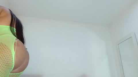 Sasha Creamy online show from November 2025 02:58:01 AM