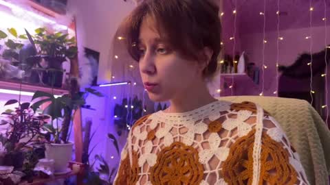 Alexandra Sasha in short online show from December 2024 07:22:01 AM