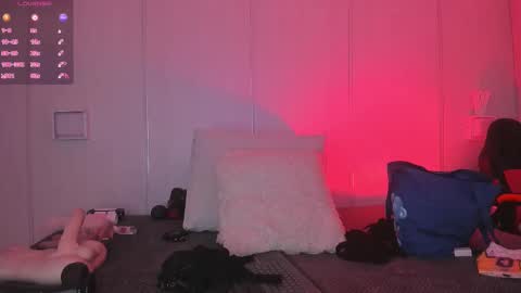 Sasha  online show from December 2025 07:21:01 PM