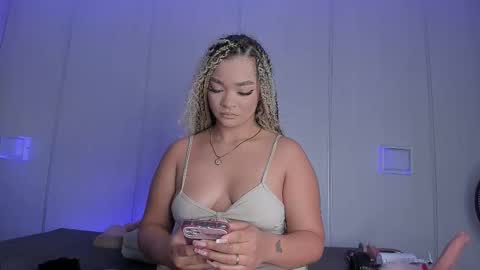 Sasha  online show from March 2026 07:09:01 PM