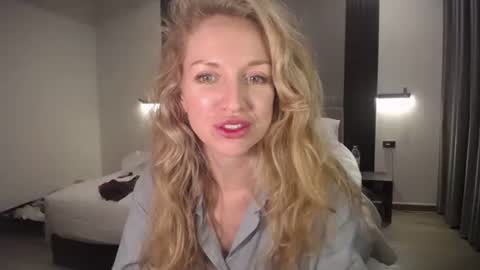 Sasha online show from March 2026 05:42:02 PM