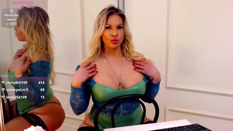 Snapshot of sashavaughn chatting on February 2025 11:23:02 AM Sasha online show from February 2025 11:23:02 AM