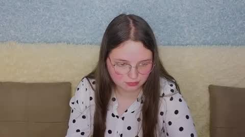 Sasha online show from April 2026 08:03:02 PM