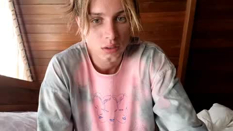 Sasha --  online show from May 2026 01:33:02 AM