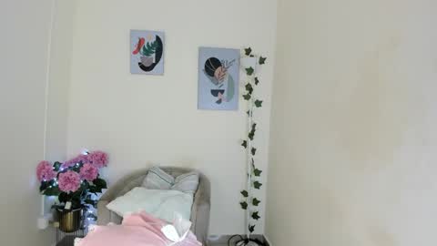 saski martell online show from February 2026 03:37:02 AM