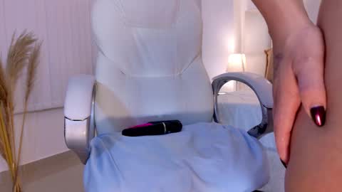 Snapshot of saskia_litt chatting on March 2026 05:08:02 AM saskia litt online show from March 2026 05:08:02 AM