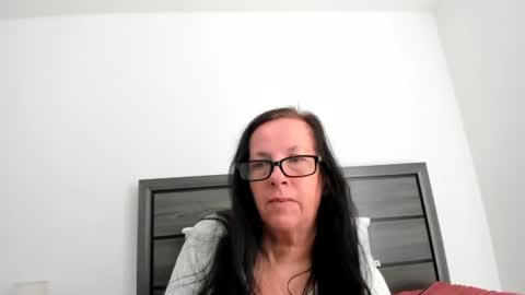 Sassiest Peach Goddess online show from November 2025 04:18:02 PM