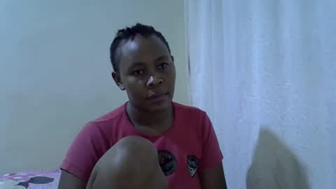 sassy_bella online show from April 2026 05:43:02 PM