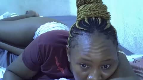 sassy_bella online show from June 2026 06:52:02 AM