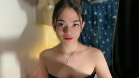 Snapshot of sassy_keath chatting on June 2026 04:11:02 PM Keath online show from June 2026 04:11:02 PM